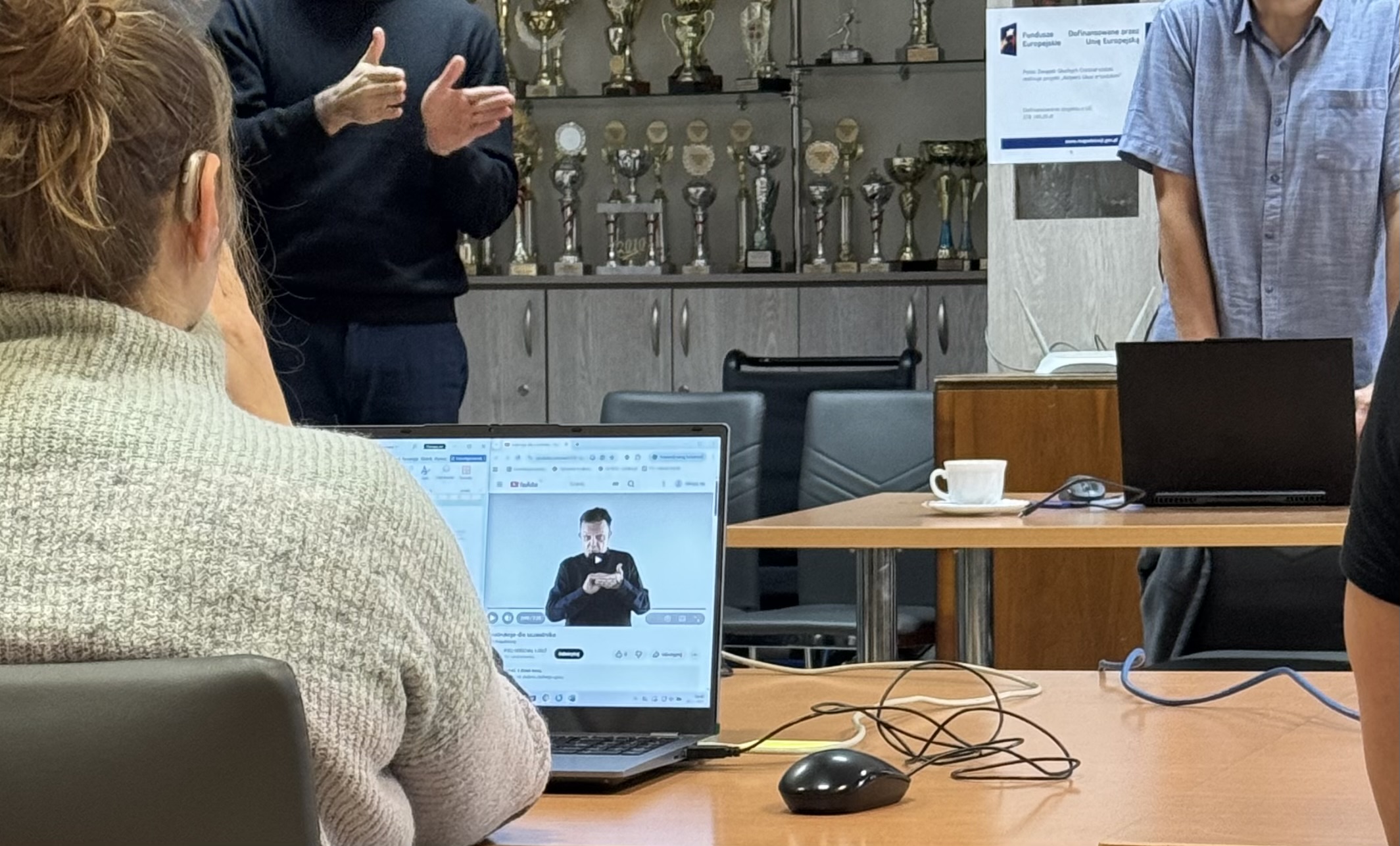 Read more about the article Walidacja jako usługa użyteczna i niewykluczająca – czego nauczyły nas pilotaże dla osób z niepełnosprawnością wzroku i słuchu