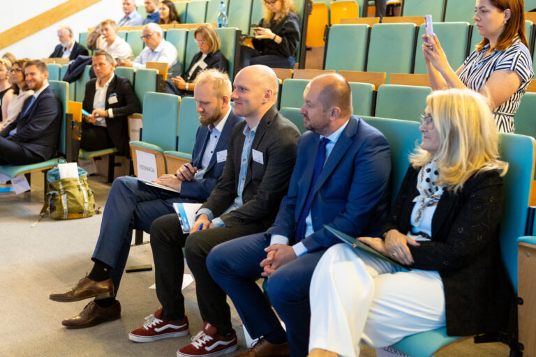 Konferencja "Nowe horyzonty kwalifikacji w sporcie: Zintegrowany System Kwalifikacji w praktyce" - 24 czerwca 2025 r., Aula AWF Warszawa