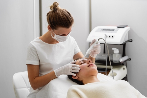 Read more about the article Od kwalifikacji wolnorynkowej do rady sektorowej